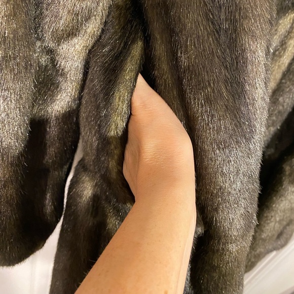 Jones NY Faux Fur Tiered A-Line Sculpted Collar Coat Dark Brown M - Picture 10 of 13